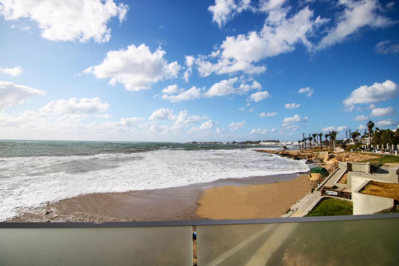 Phaedrus Living Seaside Romantic Flat Limnaria 123 Paphos Exterior foto